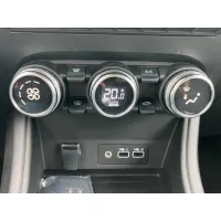 Renault Captur, 2023, АКПП, пробег 18572 км