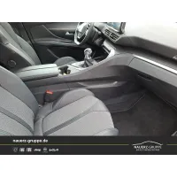 Peugeot 3008, 2023, МКПП, пробег 37025 км