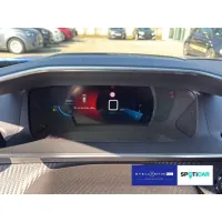 Peugeot 2008, 2022, МКПП, пробег 10860 км