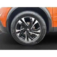 Peugeot 2008, 2023, АКПП, пробег 40650 км
