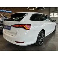 Skoda Octavia, 2023, АКПП, пробег 83485 км