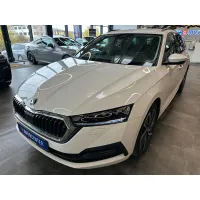 Skoda Octavia, 2023, АКПП, пробег 83485 км