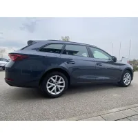 Seat Leon, 2021, МКПП, пробег 27435 км