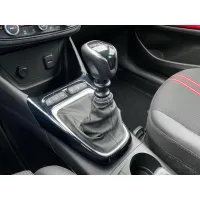 Opel Crossland, 2022, МКПП, пробег 26943 км