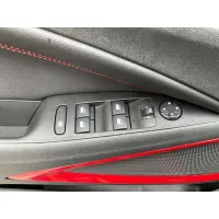 Opel Crossland, 2022, МКПП, пробег 26943 км