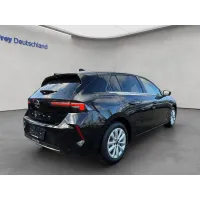 Opel Astra, 2023, МКПП, пробег 13659 км