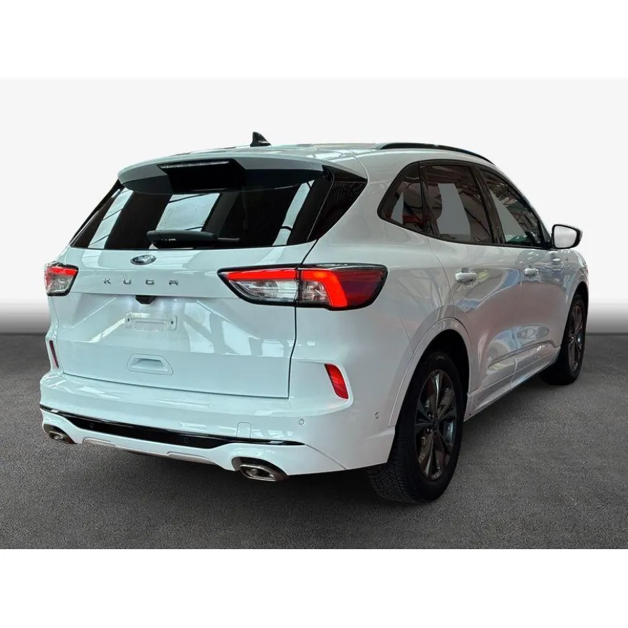 Ford Kuga, 2021, МКПП, пробег 35330 км