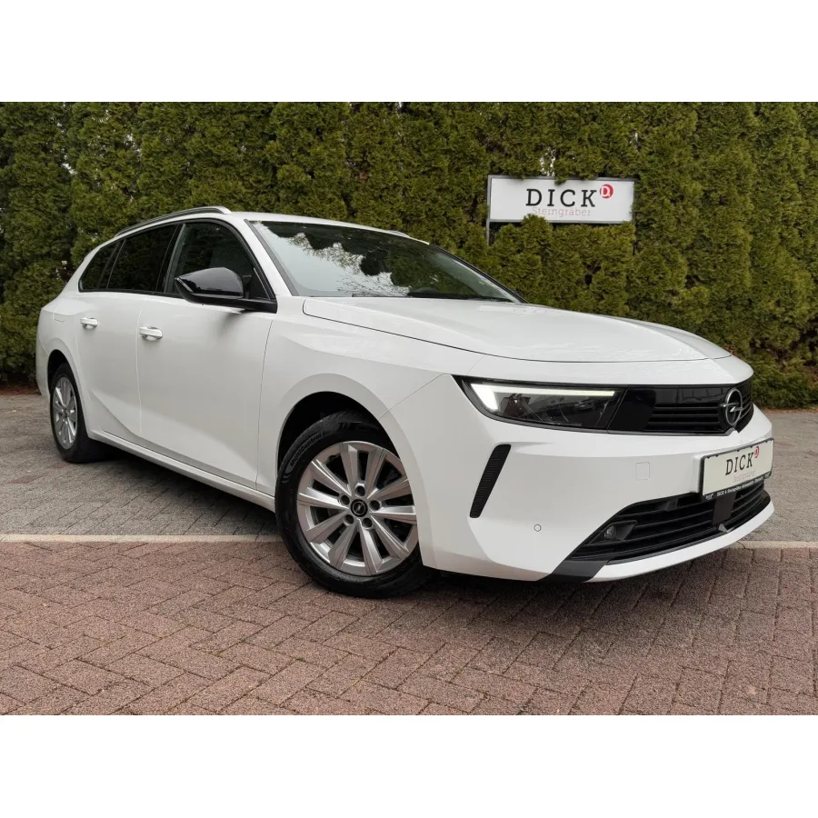 Opel Astra, 2023, МКПП, пробег 67400 км