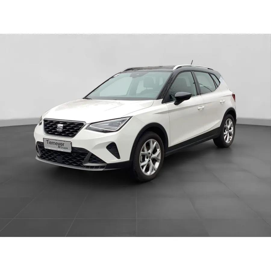 Seat Arona, 2023, МКПП, пробег 32216 км