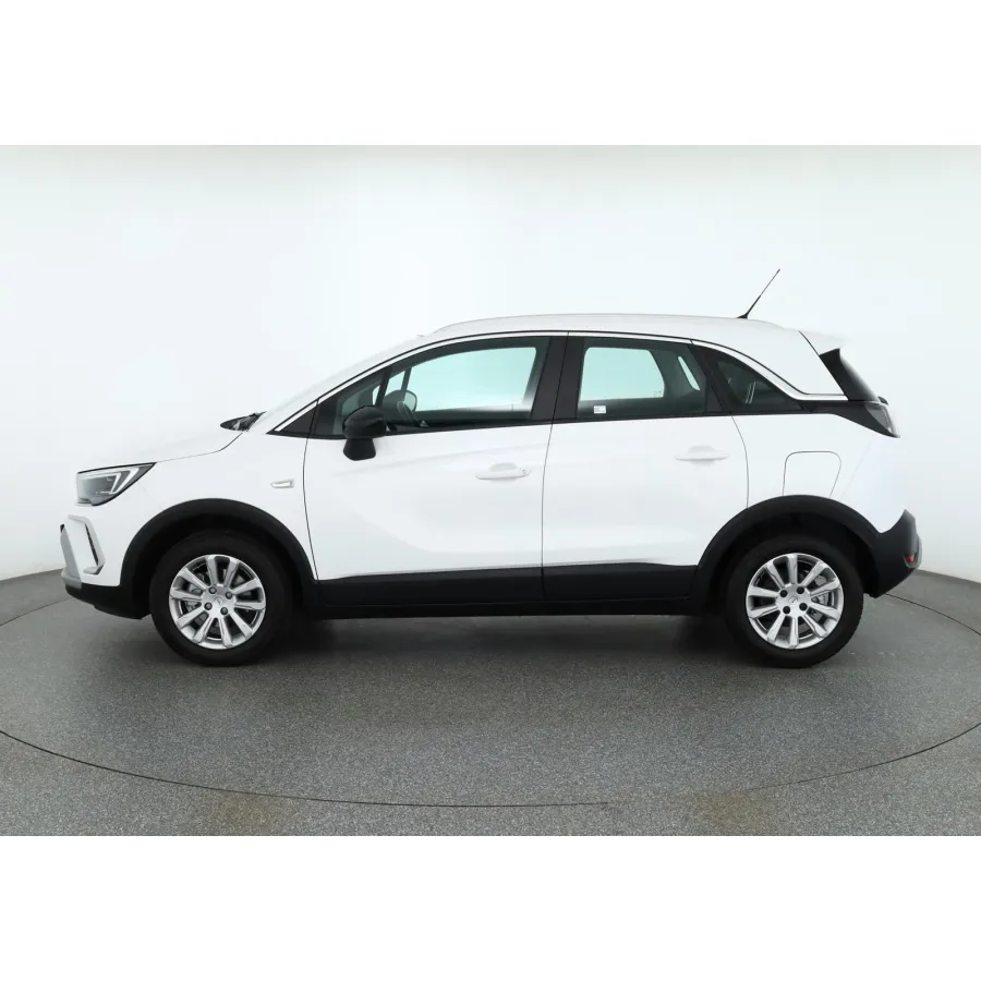 Opel Crossland, 2022, МКПП, пробег 26694 км