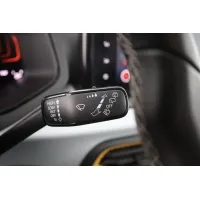 Seat Arona, 2023, МКПП, пробег 24343 км