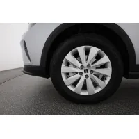 Seat Arona, 2023, МКПП, пробег 24343 км