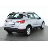 Seat Arona, 2023, МКПП, пробег 24343 км