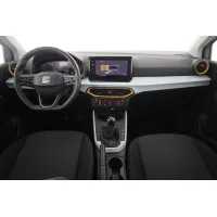 Seat Arona, 2023, МКПП, пробег 24343 км