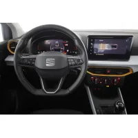 Seat Arona, 2023, МКПП, пробег 24343 км