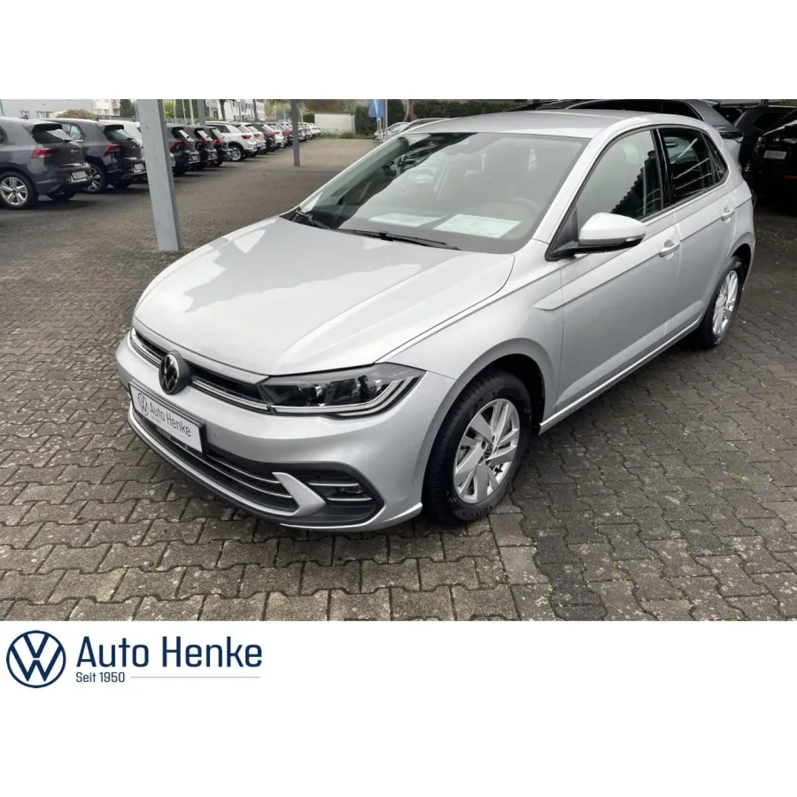 Volkswagen Polo, 2022, МКПП, пробег 23099 км