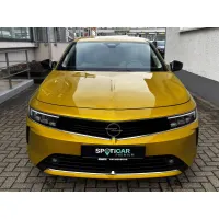 Opel Astra, 2023, МКПП, пробег 9300 км