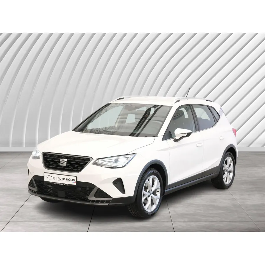 Seat Arona, 2023, МКПП, пробег 27819 км