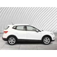 Seat Arona, 2023, МКПП, пробег 27819 км