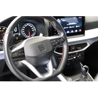 Seat Arona, 2023, МКПП, пробег 27819 км