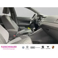 Volkswagen Polo, 2023, АКПП, пробег 32050 км