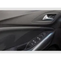 Opel Grandland, 2022, МКПП, пробег 20550 км