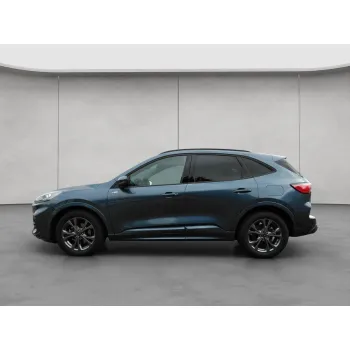 Ford Kuga, 2023, МКПП, пробег 18913 км