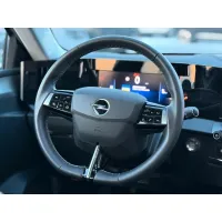 Opel Astra, 2023, МКПП, пробег 17889 км