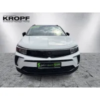 Opel Grandland, 2022, МКПП, пробег 46400 км