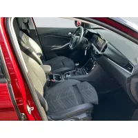 Opel Grandland, 2023, МКПП, пробег 25637 км