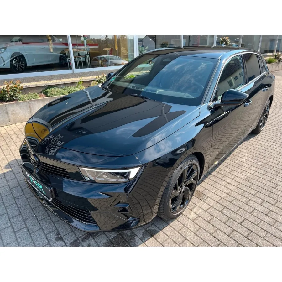 Opel Astra, 2023, МКПП, пробег 31250 км