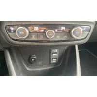 Opel Crossland, 2023, АКПП, пробег 22000 км