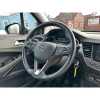 Opel Crossland, 2022, МКПП, пробег 49524 км