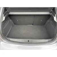 Peugeot 208, 2022, МКПП, пробег 31900 км