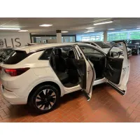 Opel Grandland, 2023, АКПП, пробег 47000 км