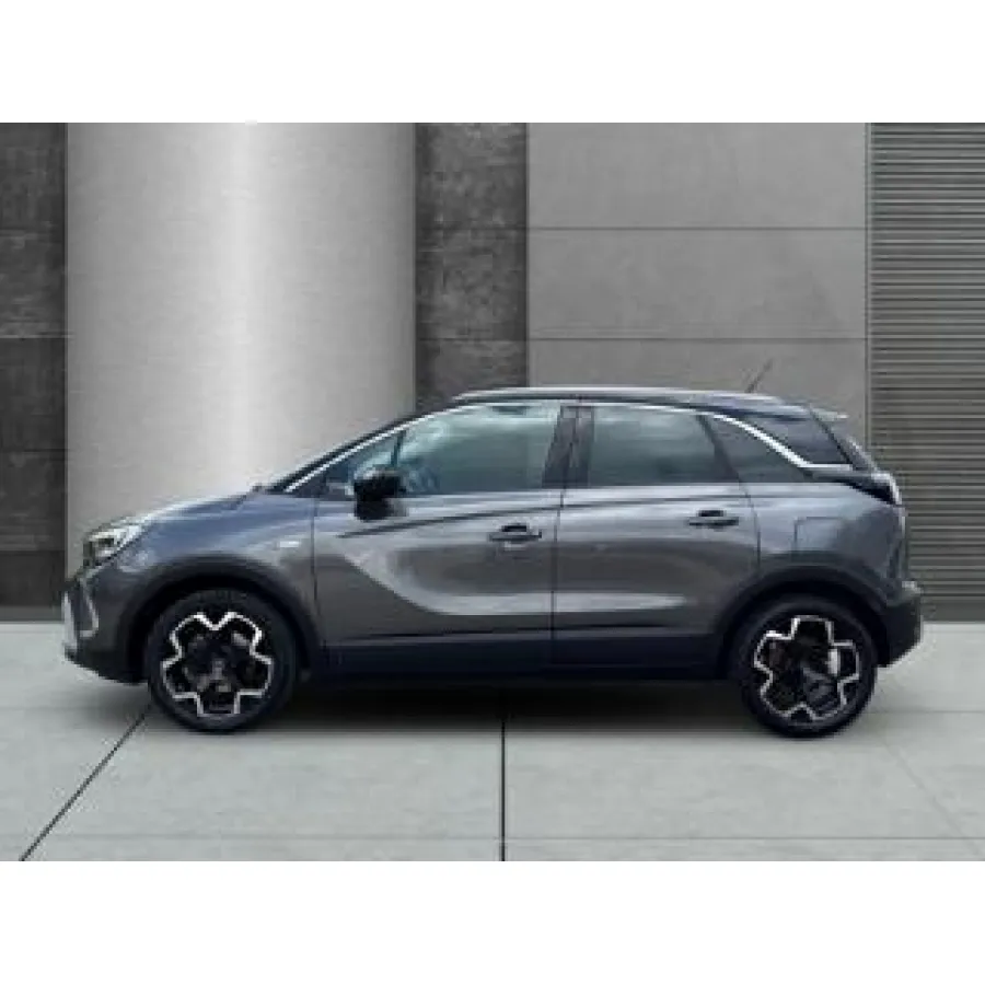 Opel Crossland, 2023, МКПП, пробег 36900 км