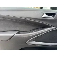 Opel Crossland, 2023, МКПП, пробег 36900 км