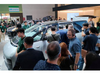 181 мировая премьера на автосалоне в Пекине: грандиозное шоу автомобилей