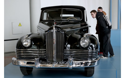 Автомобили Юрия Гагарина достигли Москвы