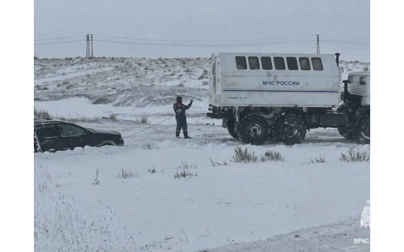 Эвакуация 100 человек из затора на трассе Забайкалья
