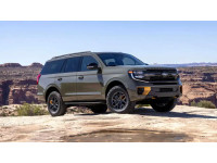 Ford Expedition 2027: обновленный пакет Family Travel для семейных приключений