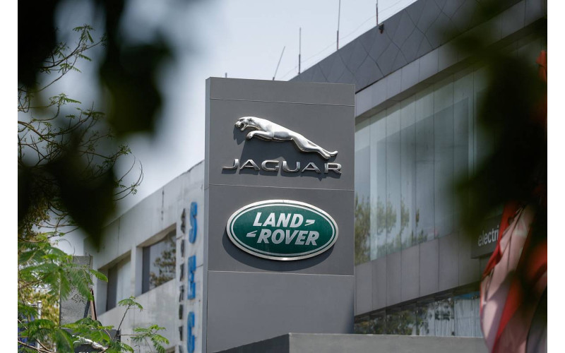 Jaguar Land Rover отзовет свыше 170 тысяч автомобилей