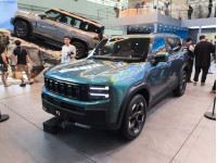 Jetour представил гибридный кроссовер T1 с рекордным запасом хода 1200 км