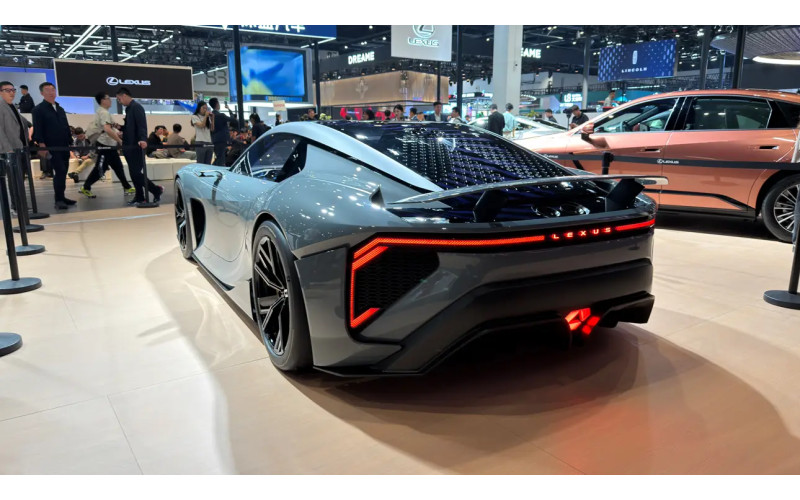 Lexus представил спортивный автомобиль будущего: больше, чем просто концепт
