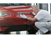 Мировые продажи Volkswagen резко снизились.