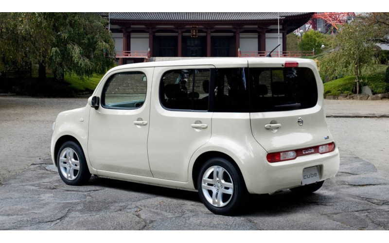 Ниссан отзывает 48 тыс. автомобилей Cube за 2009-2010 годы