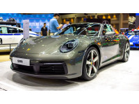 Porsche планирует внедрить механические компоненты в свои электромобили