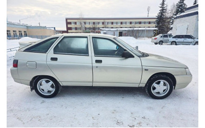 Продается новый ВАЗ-2112 по цене 700 тысяч рублей