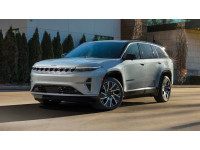 Продажи электрокара Jeep Wagoneer S крахнули в США