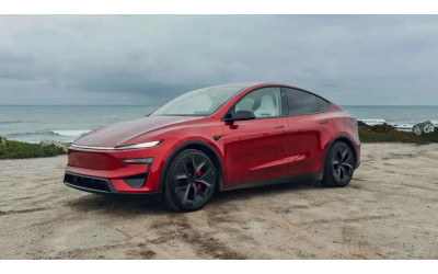 Прокачанные дворники: новшества для электрокаров Tesla